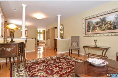 473 Mahogany Court 473 #473, Mahwah, NJ 07430 - Photo 8