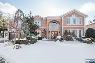 6 Merrimack Ct, Paramus, NJ 07652 - Photo 1