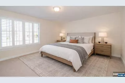 6 Merrimack Court, Paramus, NJ 07652 - Photo 16