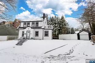 4 Franklin Pl, Hackensack, NJ 07601 - Photo 2