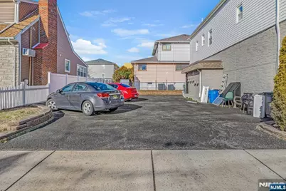 781 2nd Street, Secaucus, NJ 07094 - Photo 6