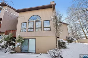 39 Cedarwood, Woodland Park, NJ 07424 - Photo 50