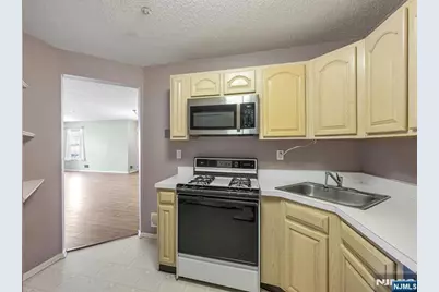 1144 Garrison Court, Mahwah, NJ 07430 - Photo 12