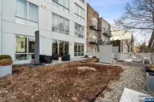 502 Palisade 203, Jersey City, NJ 07307 - Photo 28