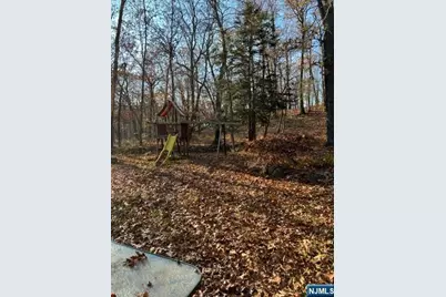 15 Deer Path, West Milford, NJ 07480 - Photo 4