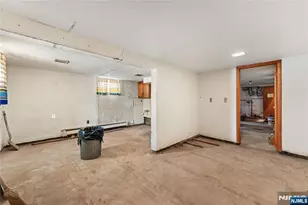 22 Arthur St, Clifton, NJ 07011 - Photo 16