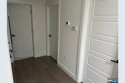 53 E Brinkerhoff Avenue, Palisades Park, NJ 07650 - Photo 8