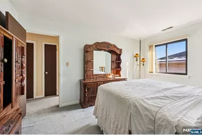 825 Riverside Avenue 207 #207, Lyndhurst Township, NJ 07071 - Photo 12