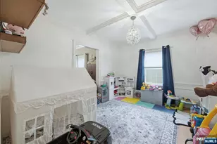 11 Thiem Ave, Rochelle Park Township, NJ 07662 - Photo 12