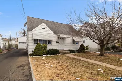 11 Adams Street, Clifton, NJ 07011 - Photo 2