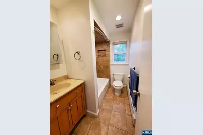 23 Hepburn Road, Clifton, NJ 07012 - Photo 12