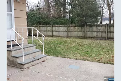 23 Hepburn Road, Clifton, NJ 07012 - Photo 2