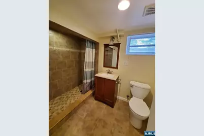 23 Hepburn Road, Clifton, NJ 07012 - Photo 22