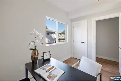 27 Sullivan Drive, Emerson, NJ 07630 - Photo 18