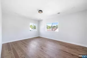 27 Sullivan Dr, Emerson, NJ 07630 - Photo 36