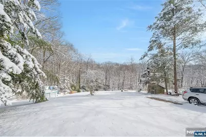 70 Skyline Drive, Oakland, NJ 07436 - Photo 38