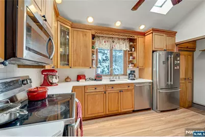 70 Skyline Drive, Oakland, NJ 07436 - Photo 16