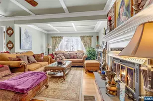 70 Skyline Dr, Oakland, NJ 07436 - Photo 4