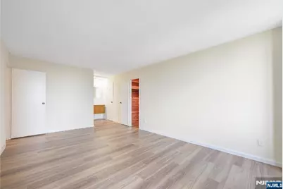 200 Winston 1001 #1001, Cliffside Park, NJ 07010 - Photo 12