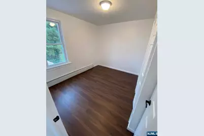 20 Borig Place 2 #2, Lodi, NJ 07644 - Photo 6