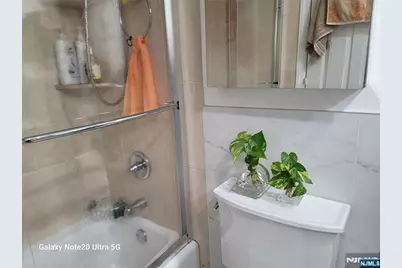 200 Winston Drive 2017 #2017, Cliffside Park, NJ 07010 - Photo 14