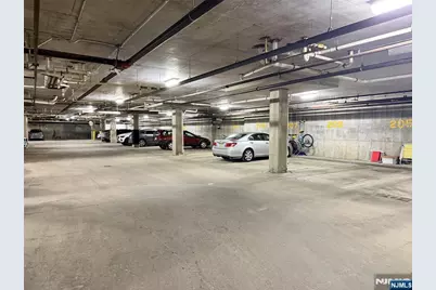 4101 Piermont #1305, Tenafly, NJ 07670 - Photo 22