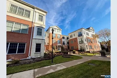 4101 Piermont #1305, Tenafly, NJ 07670 - Photo 2