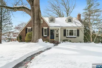 724 W Saddle River Road, Ho Ho Kus, NJ 07423 - Photo 1