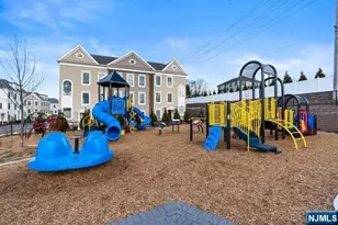60 Truman Dr, Wood Ridge, NJ 07075 - Photo 44