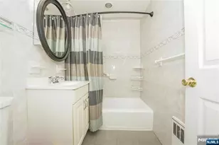 1 River 3G, Nutley, NJ 07110 - Photo 4