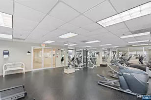 344 The Promenade 344, Edgewater, NJ 07020 - Photo 34