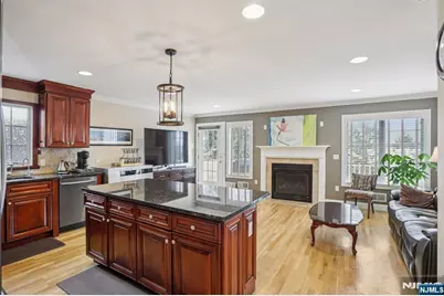 784 Kinderkamack Road 101 #101, River Edge, NJ 07661 - Photo 8