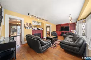 185 Larch Ave, Teaneck Township, NJ 07666 - Photo 2