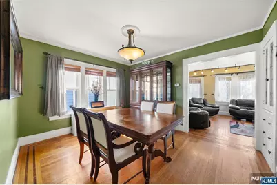 185 Larch Avenue, Teaneck Township, NJ 07666 - Photo 8