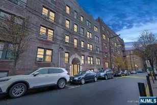 527-529 34th C3, Union City, NJ 07087 - Photo 6