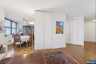 7002 Jfk Blvd E 6D, Guttenberg, NJ 07093 - Photo 4