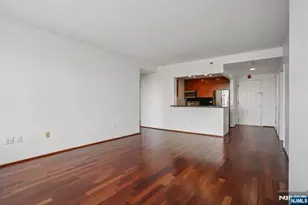 3110 City Pl, Edgewater, NJ 07020 - Photo 8