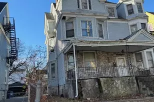 79 Chestnut St, East Orange, NJ 07018 - Photo 2