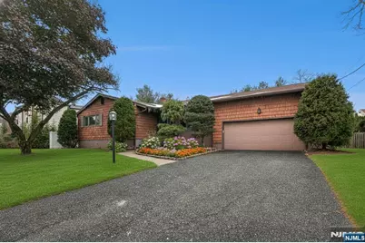 44 Lynn, Englewood Cliffs, NJ 07632 - Photo 1