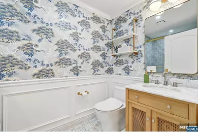 2301 Rio Vista Drive, Mahwah, NJ 07430 - Photo 20