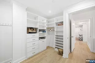 2301 Rio Vista Dr, Mahwah, NJ 07430 - Photo 34