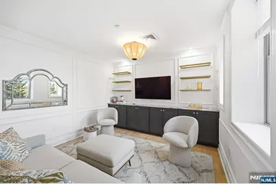 2301 Rio Vista Drive, Mahwah, NJ 07430 - Photo 18