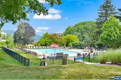 2301 Rio Vista Drive, Mahwah, NJ 07430 - Photo 38