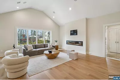 50 Roberts Road, Englewood Cliffs, NJ 07632 - Photo 30