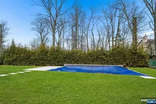 50 Roberts Rd, Englewood Cliffs, NJ 07632 - Photo 4