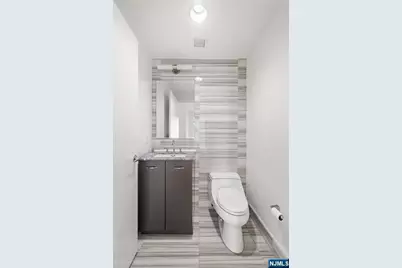 2 2nd Street 801 #801, Jersey City, NJ 07302 - Photo 14