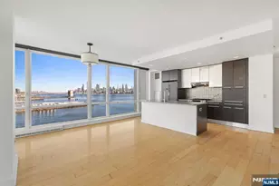 2 2nd Street 801, Jersey City, NJ 07302 - Photo 6