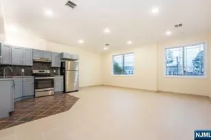 44 Bergen Blvd 4, Fairview, NJ 07022 - Photo 4