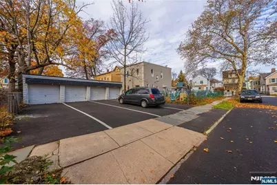 311 Elmwood Avenue, East Orange, NJ 07018 - Photo 4