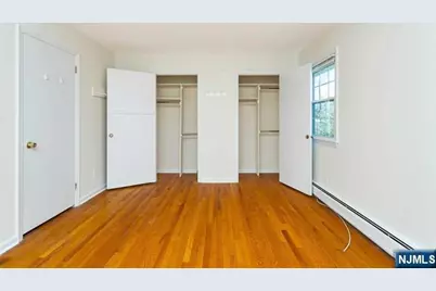 156 Bank Street, Midland Park, NJ 07432 - Photo 12